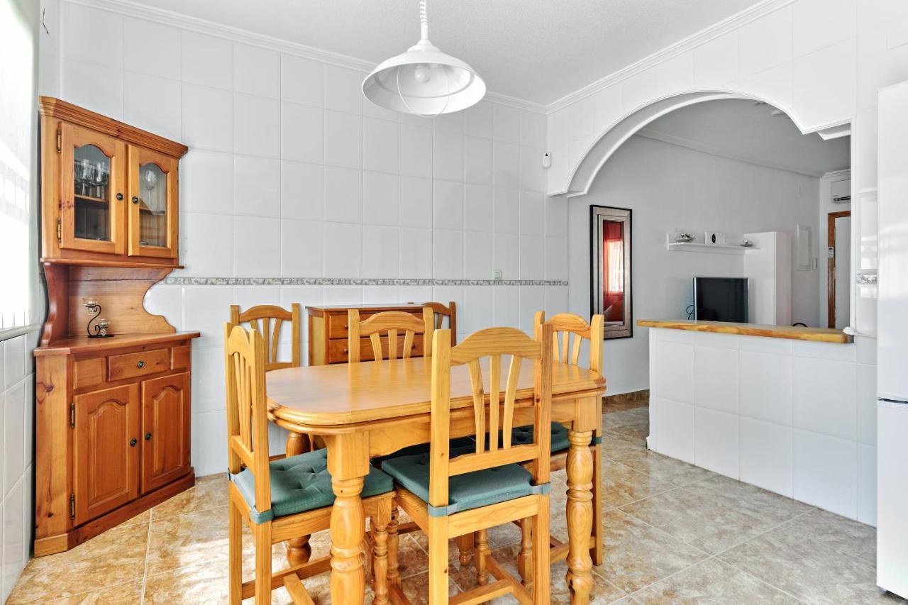 Espanhouse Sonia In La Zenia Playas De Оріуела Екстер'єр фото