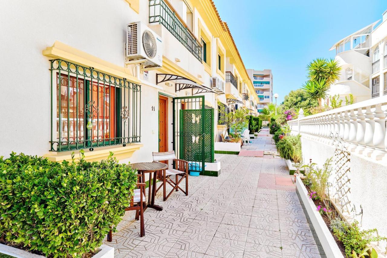 Espanhouse Sonia In La Zenia Playas De Оріуела Екстер'єр фото